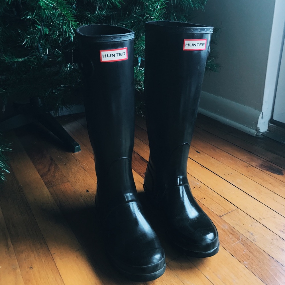 Black Tall Hunter Boots Size 7